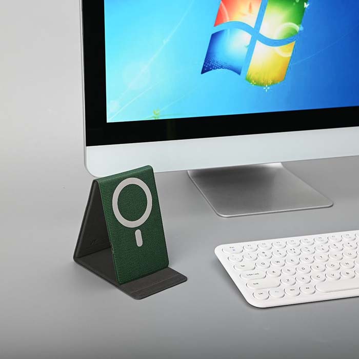 Piste Fast Wireless Charger in PU leather (4)