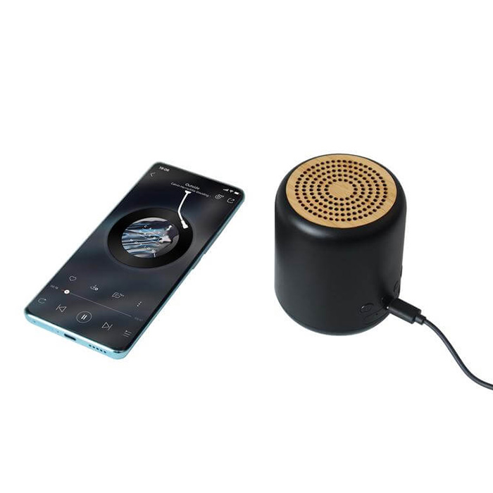 Recycled certified 5W wireless speaker (10)