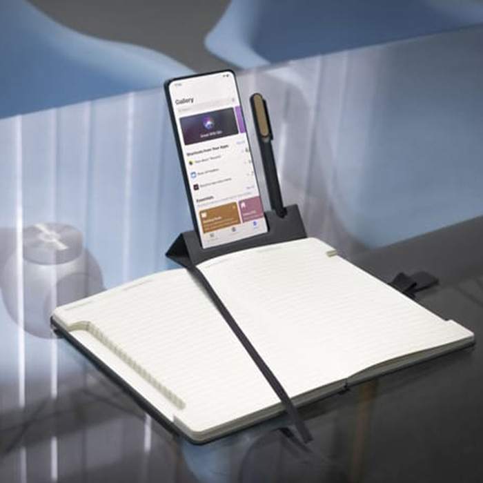 Wireless charging notebook with phone stand (1)