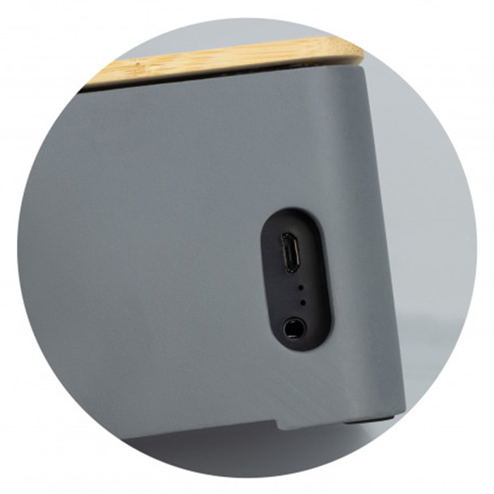 Arfan Bamboo 5W wireless charger & 5.0 BT speaker (3)