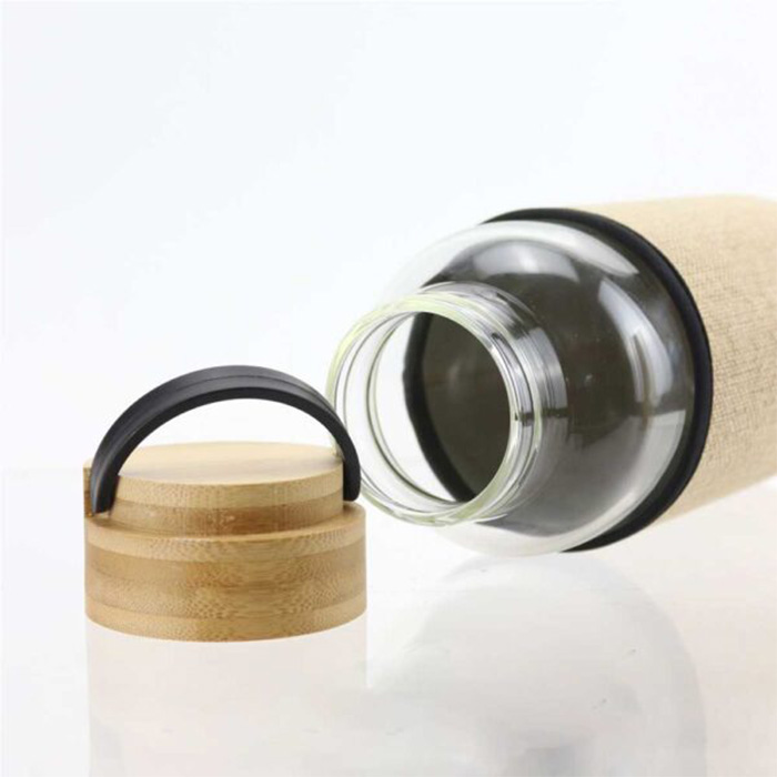 Fritz Glass bottle with bamboo cap and handle. 1 Litre (5)