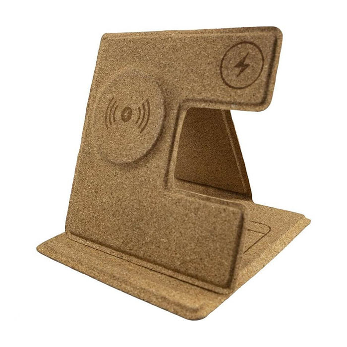 Corizza Eco-friendly fast 3-in-1 wireless charging station. (1)