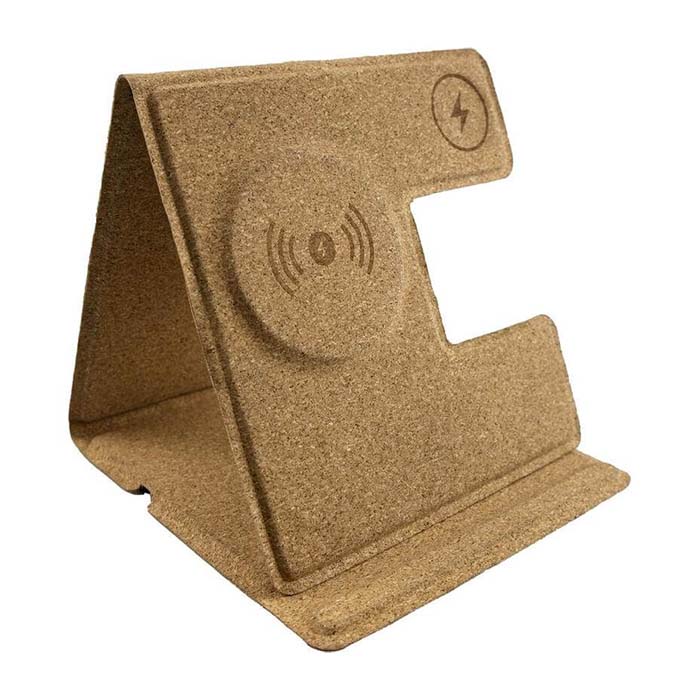 Corizza Eco-friendly fast 3-in-1 wireless charging station. (5)