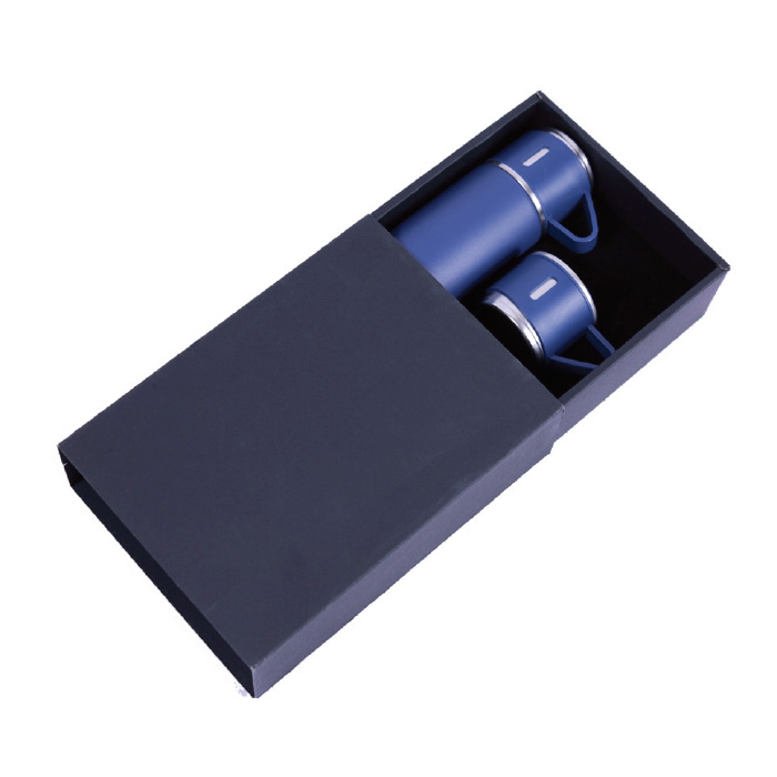 Kocher Steel drinkware gift set. Flask with 2 extra cups. (4)