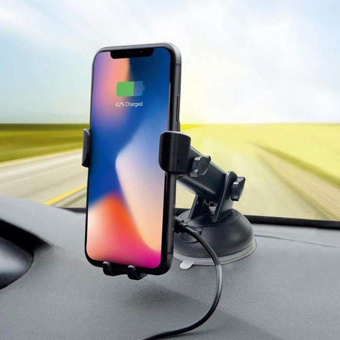 Pegar SKROSS car phone holder & 10W wireless charger. (3)