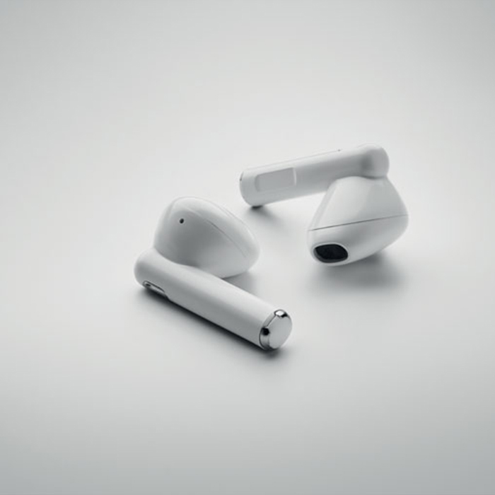 Belyy TWS earbuds with charging base (4)