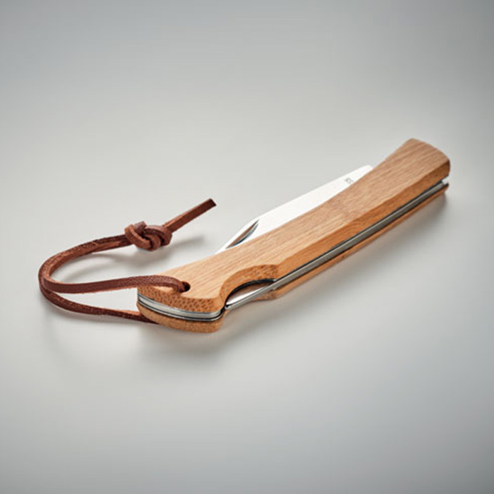 sikiyn Foldable steel knife in bamboo casing (3)