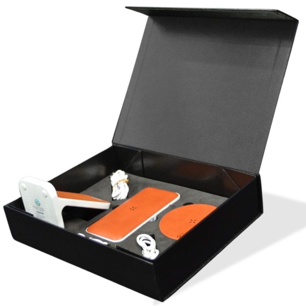 Gift Set 1 Stylish, premium recycled leather gift set collection (3)