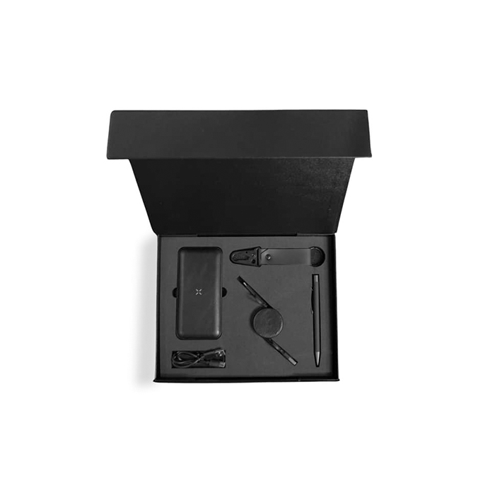 Gift Set 10 Elegant gift set with black leather accessories (4)