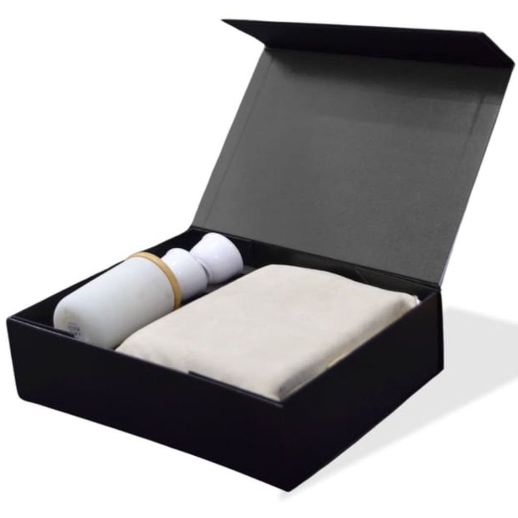 Gift Set 7 Gift set oud candle, khawa cups, prayer mat (1)