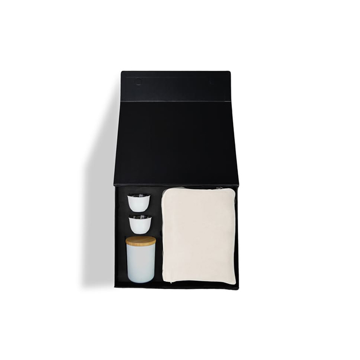 Gift Set 7 Gift set oud candle, khawa cups, prayer mat (5)