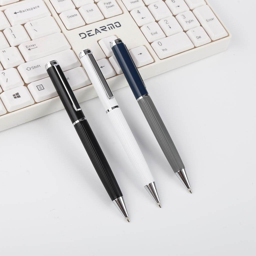 Trandle Sleek metal design and a convenient twist-action pen (2)