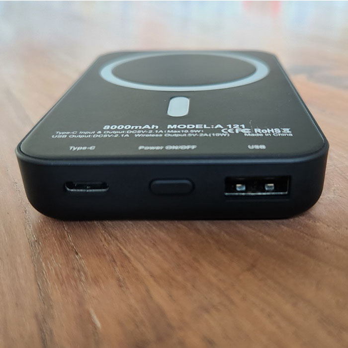 Sphera Mag-safe compatible Wireless Power Bank (1)