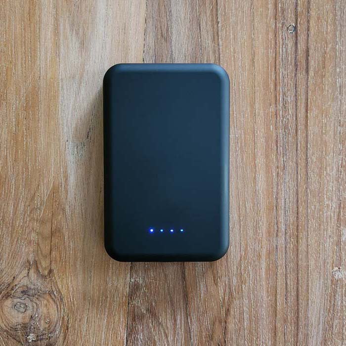 Sphera Mag-safe compatible Wireless Power Bank (2)
