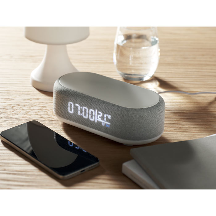 Thrylia 15W Wireless charging speaker (2)