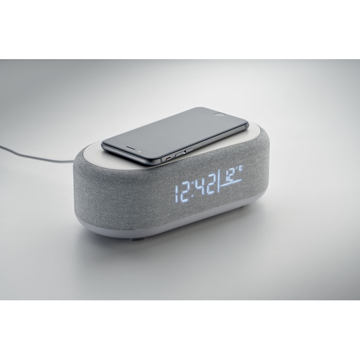 Thrylia 15W Wireless charging speaker (4)