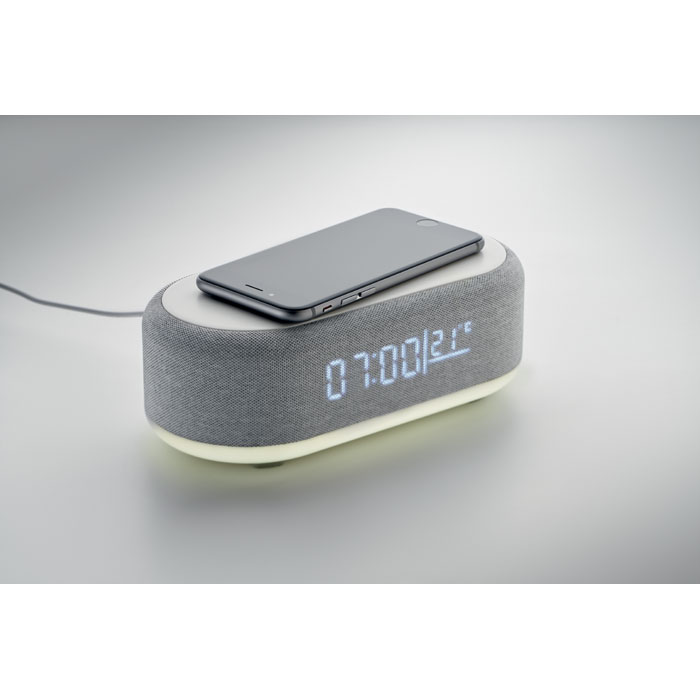Thrylia 15W Wireless charging speaker (8)