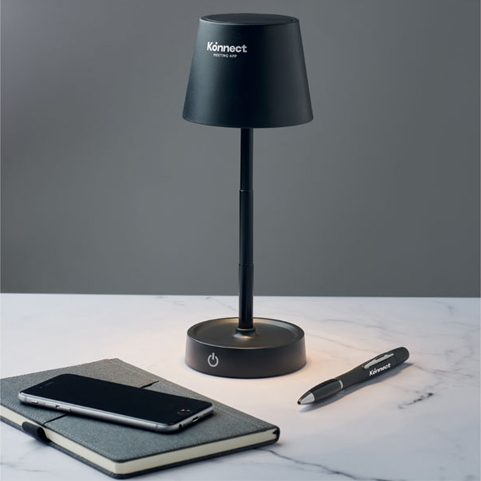 Lofwyn USB rechargeable table lamp (8)