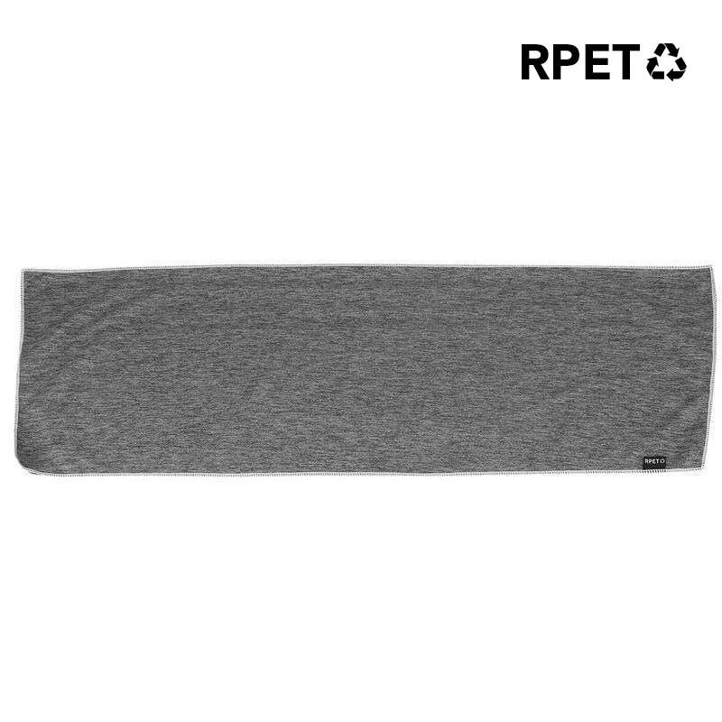 Colley RPET microfiber cooling towel in carry pouch. (1)