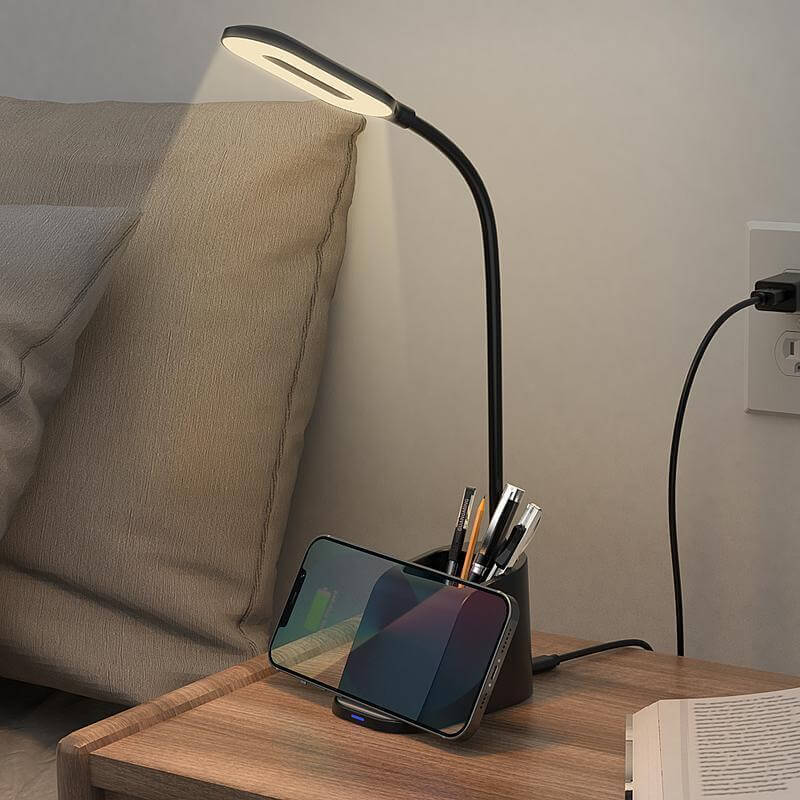 Luka 3-In-1 desk lamp, 15W Wireless Charger & Pen Holder (3)