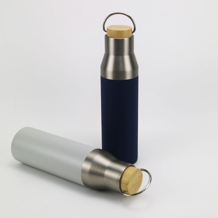 Jackson Eco-friendly, double-wall stainless steel flask 600 ML (7)