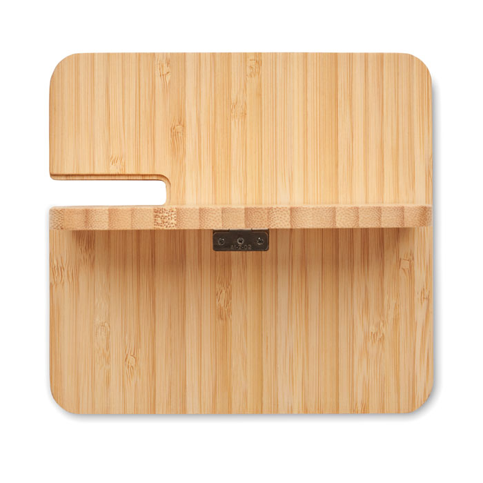 Carl 3-In-1 15W wireless charger. (7)