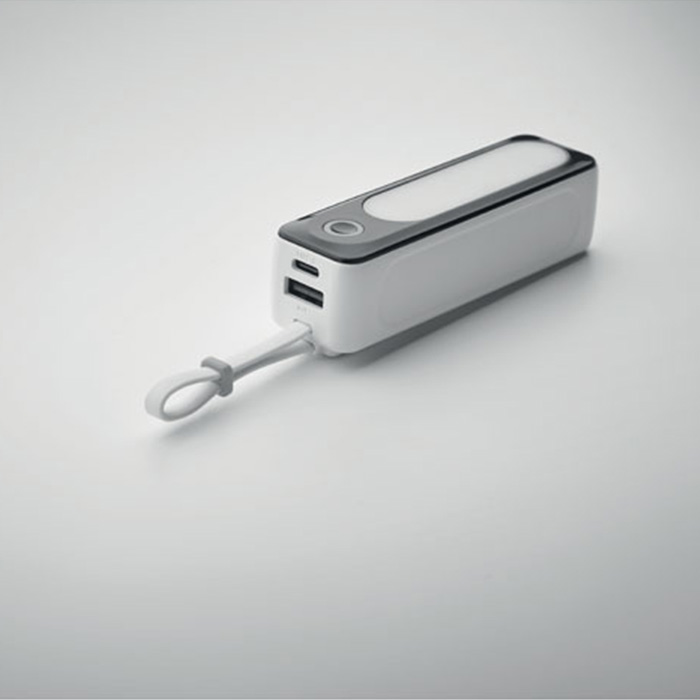 Cyrus 5000 mAh power bank with COB (11)