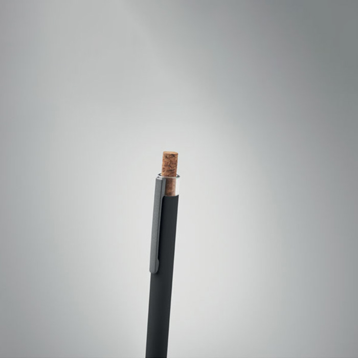 Shadd Recycled aluminium pen (3)