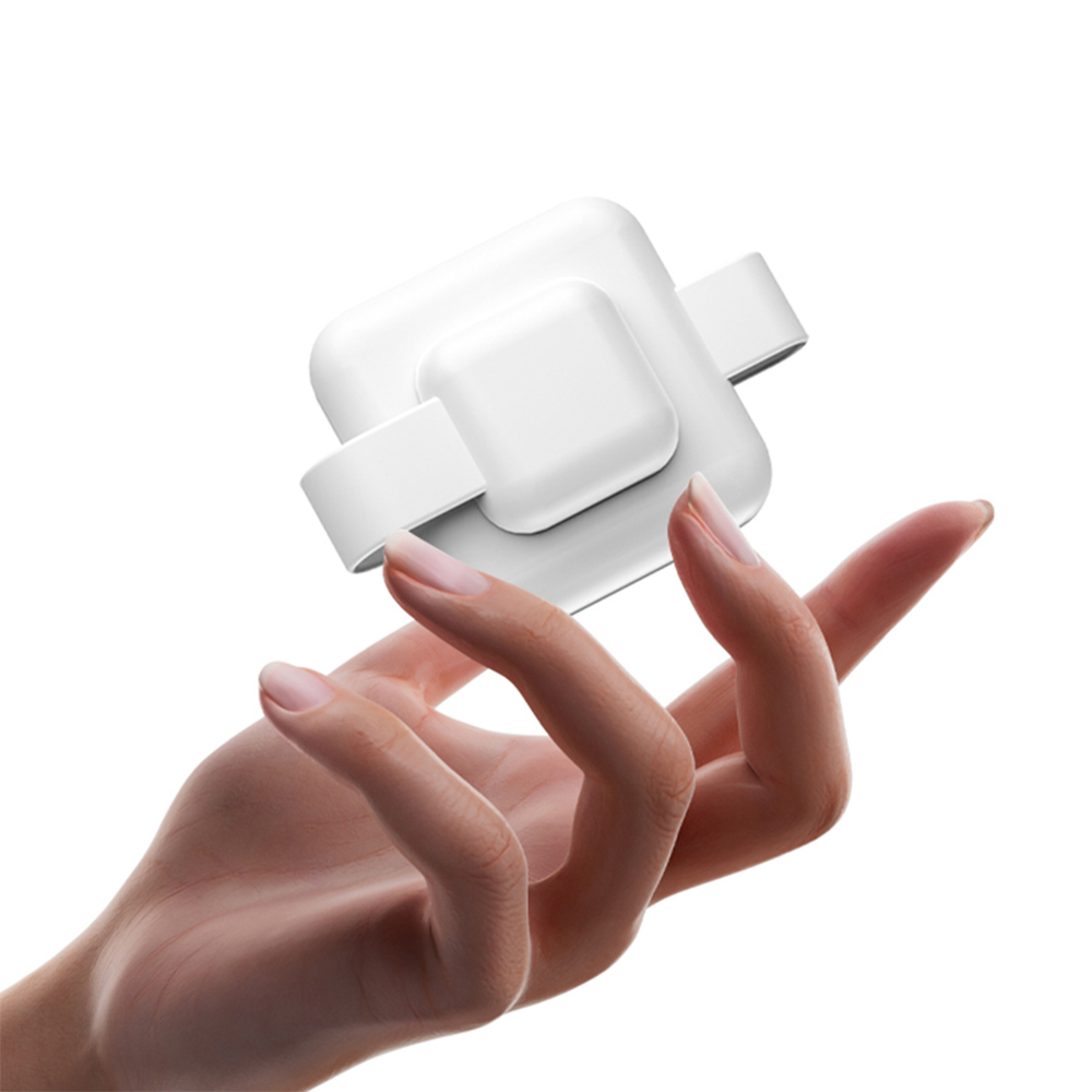 Khloe 3-In-1 wireless charger (2)