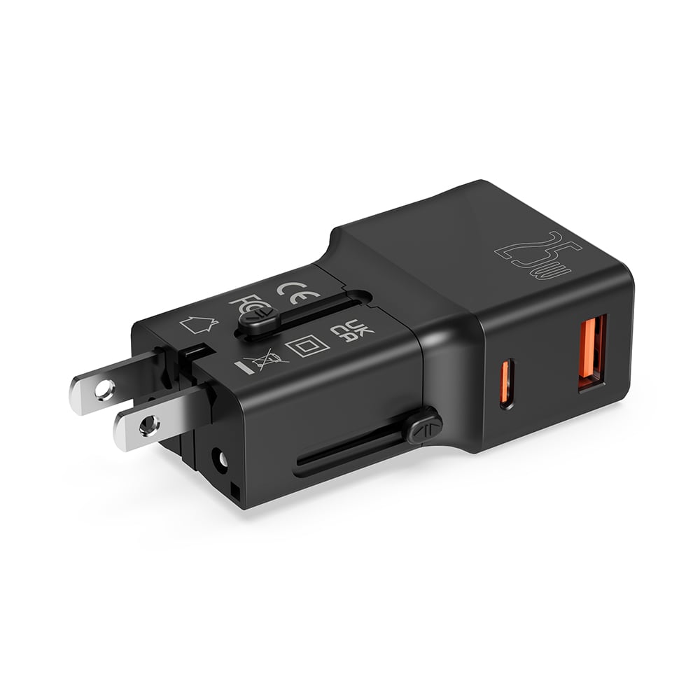 Noam Mini travel adapter (6)