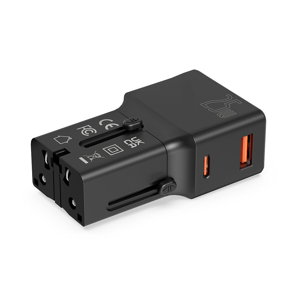 Noam Mini travel adapter (7)