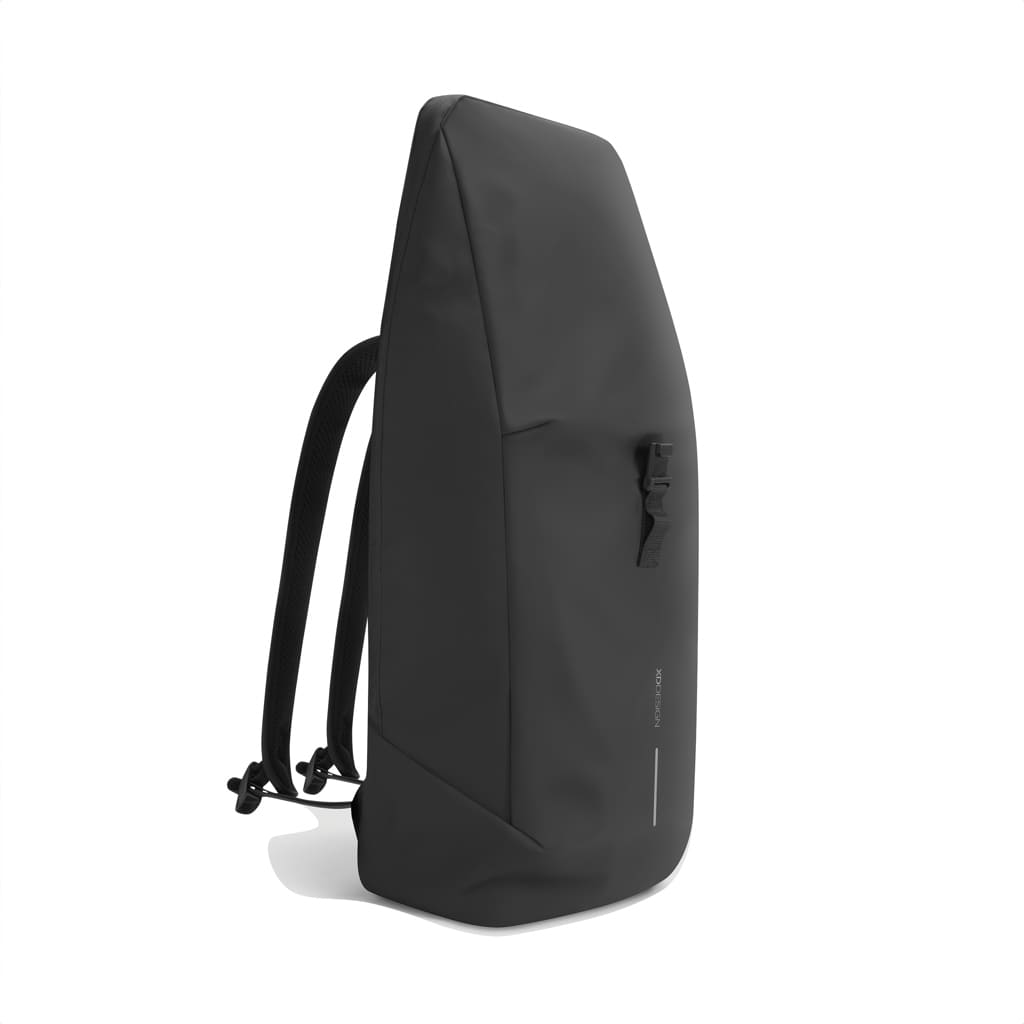 Tervan 16-inch roll top bag by XD design. (13)