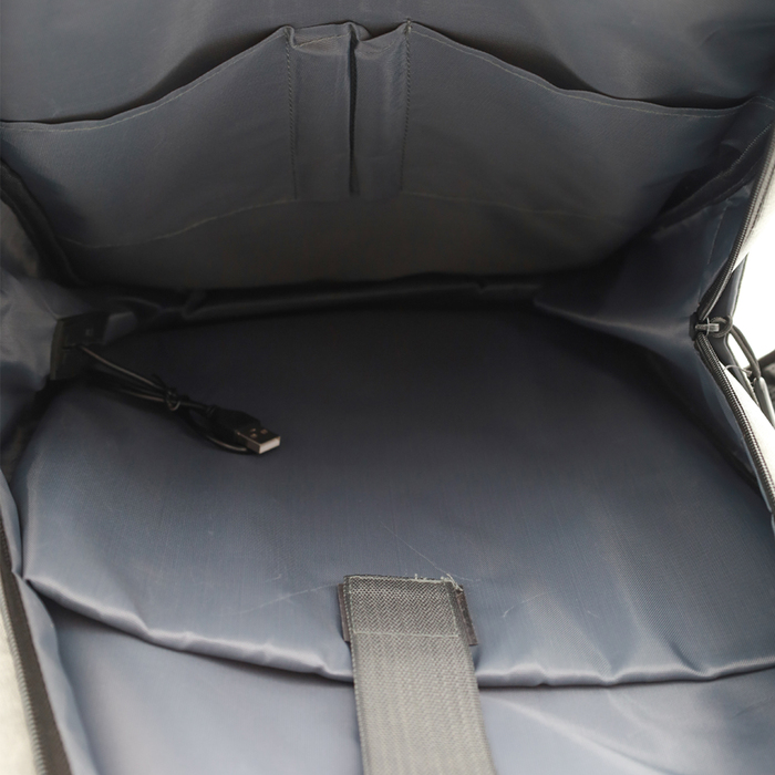 Veonix Polyester promotional backpack. (2)