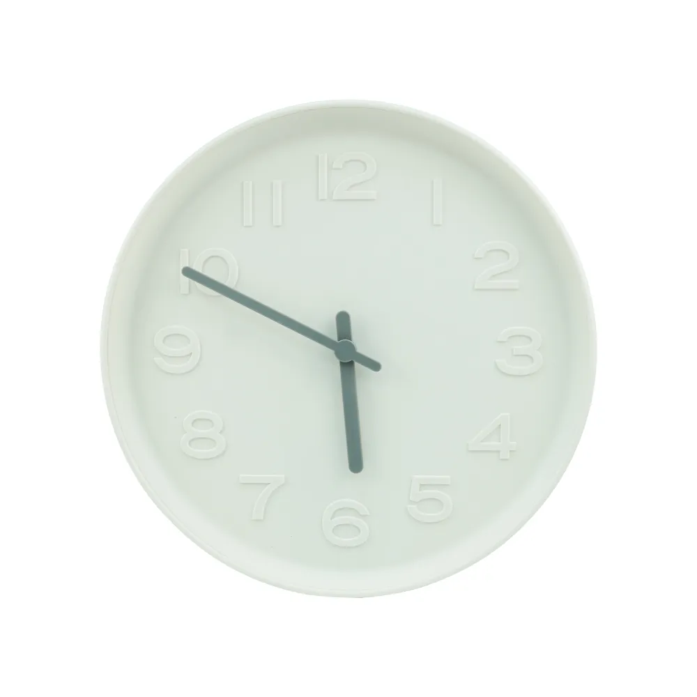 Butch Matte finish round wall clock. (2)