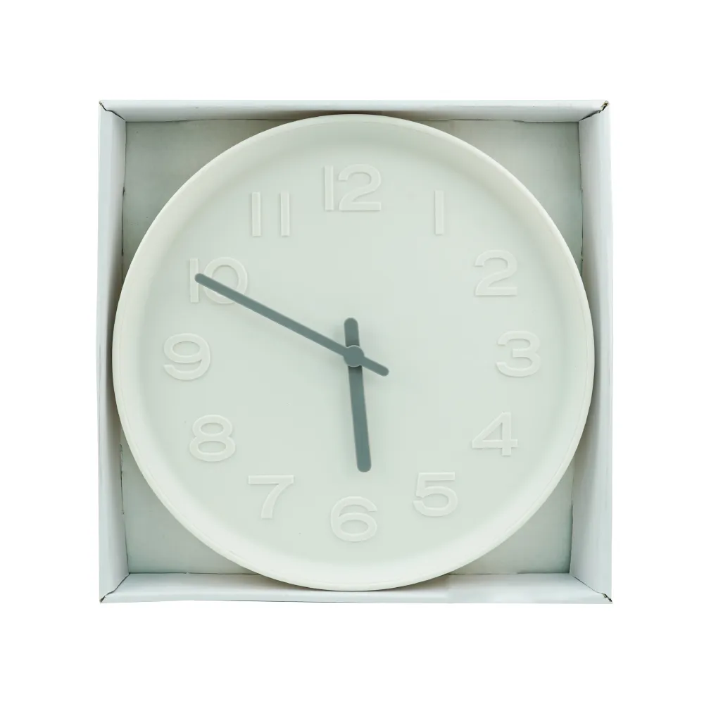 Butch Matte finish round wall clock. (6)