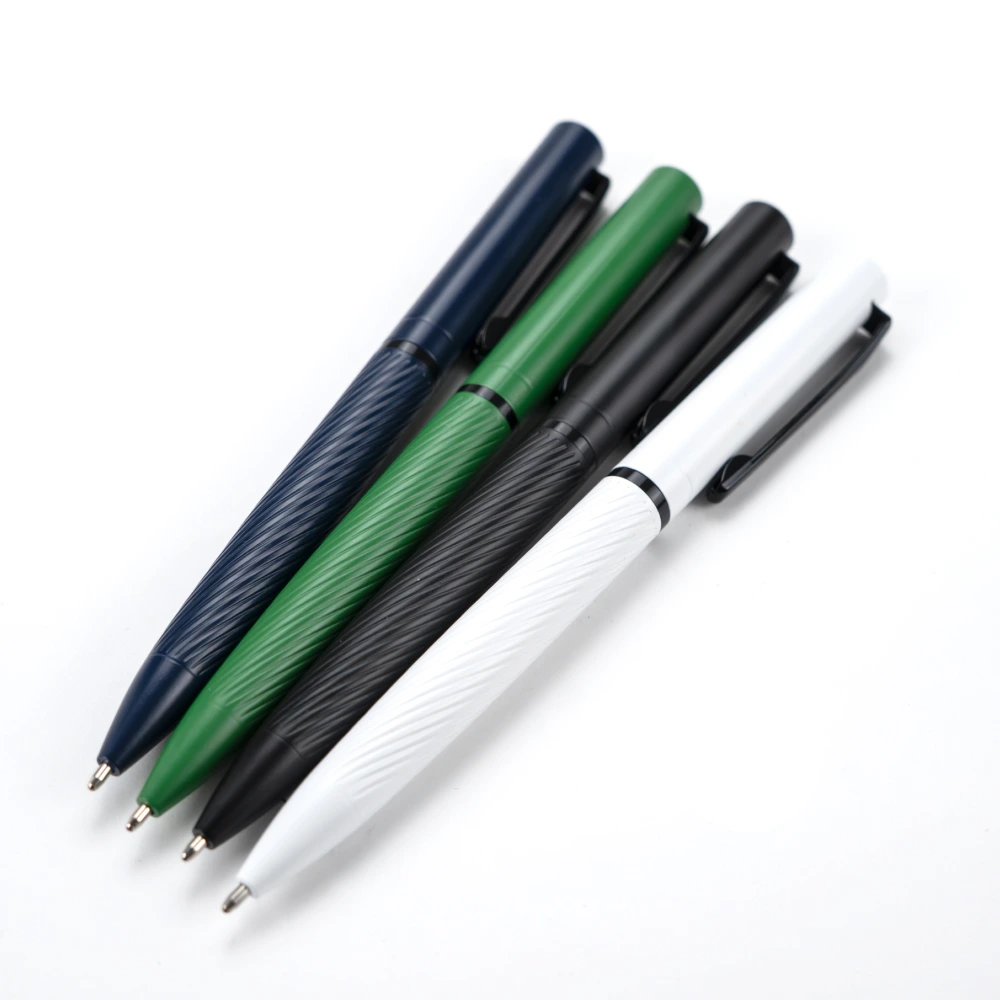 Morello Twist action metal pen. (5)
