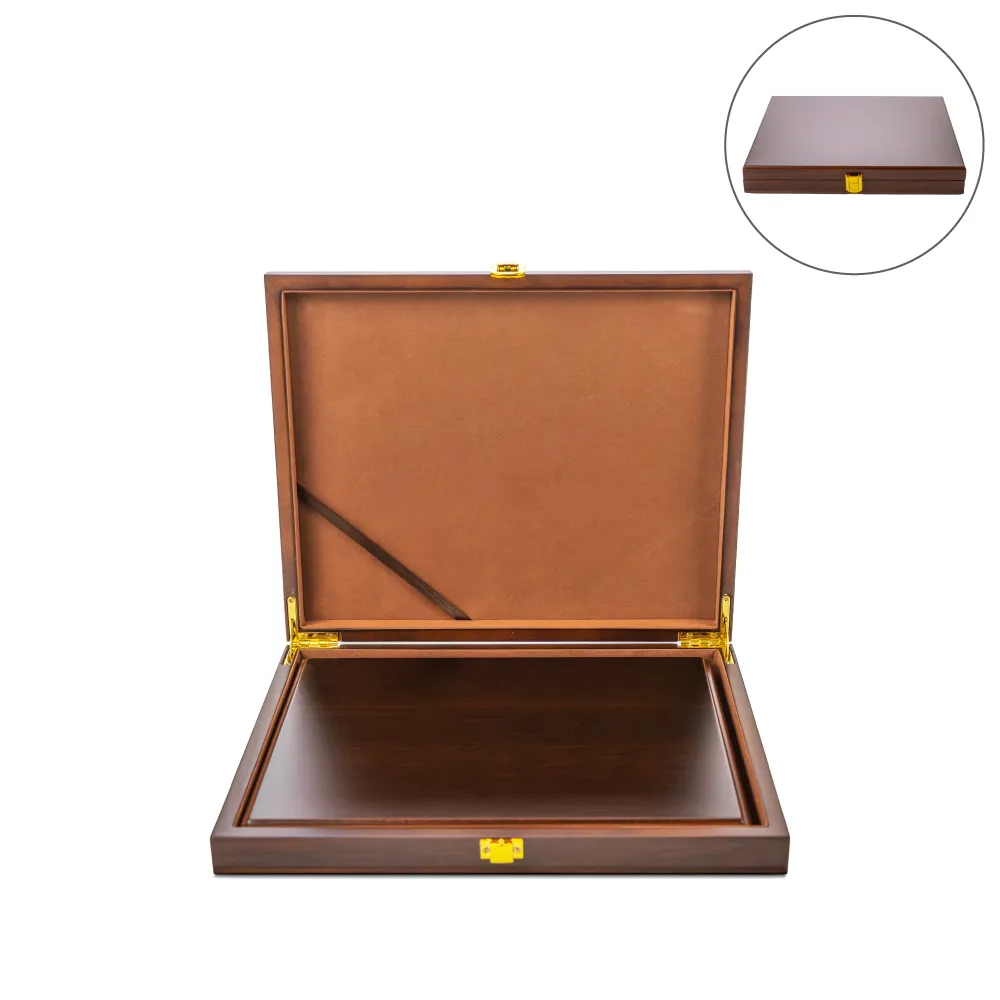 Finch Wooden plaques with stand and box (2)